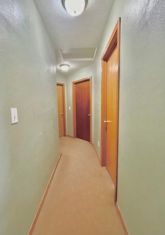 31 S Arties Ln, Greenacres, WA 99016