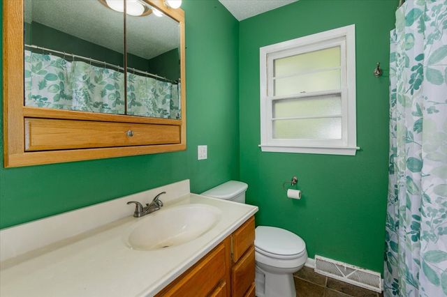 234 58th Street, Des Moines, IA 50312