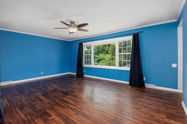 234 58th Street, Des Moines, IA 50312