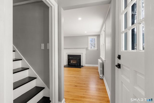 8 Hendee Road, Manchester, CT 06040