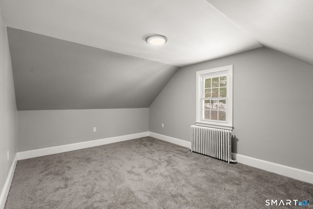 8 Hendee Road, Manchester, CT 06040