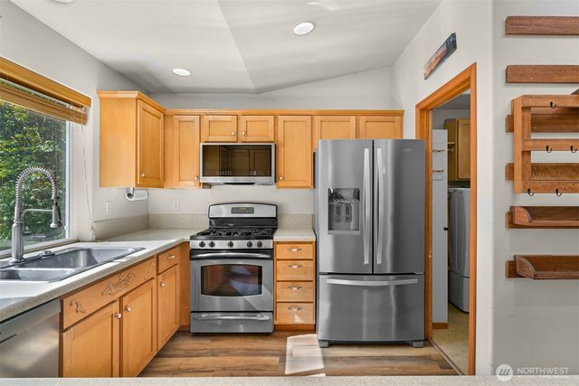 55 Lake Louise Drive, Bellingham, WA 98229