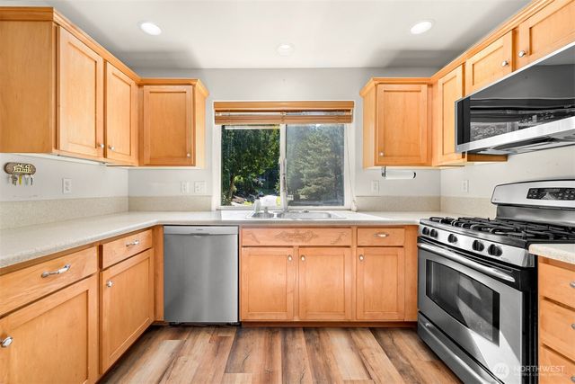 55 Lake Louise Drive, Bellingham, WA 98229