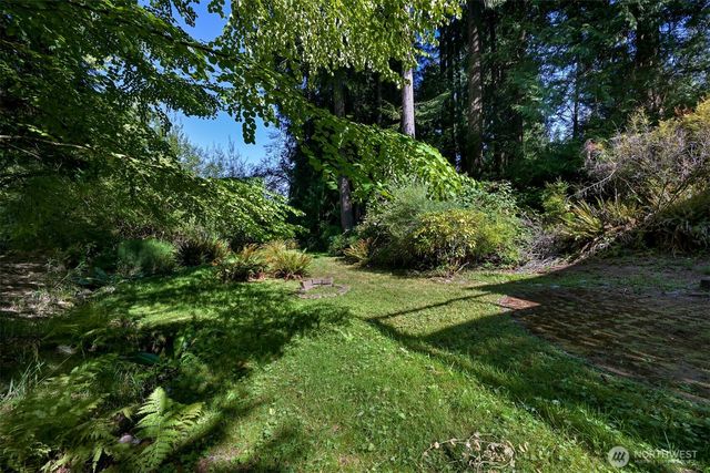 55 Lake Louise Drive, Bellingham, WA 98229
