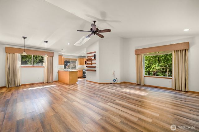 55 Lake Louise Drive, Bellingham, WA 98229