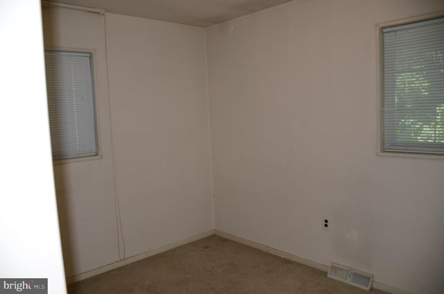 11 HOMEWOOD RD, Wilmington, DE 19803