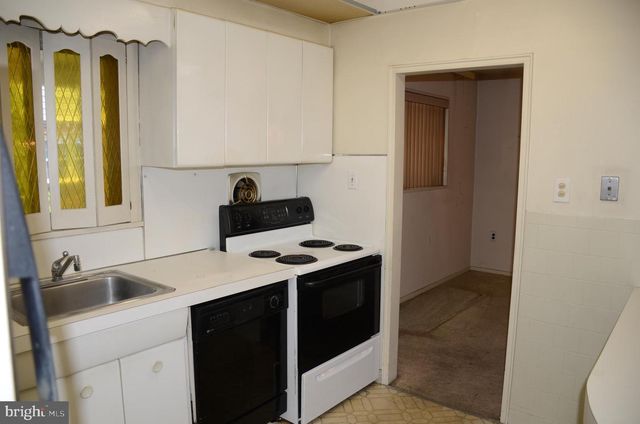 11 HOMEWOOD RD, Wilmington, DE 19803