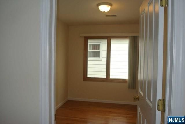 69 Summit Avenue 2, Elmwood Park, NJ 07407