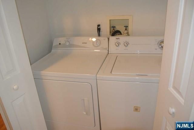 69 Summit Avenue 2, Elmwood Park, NJ 07407