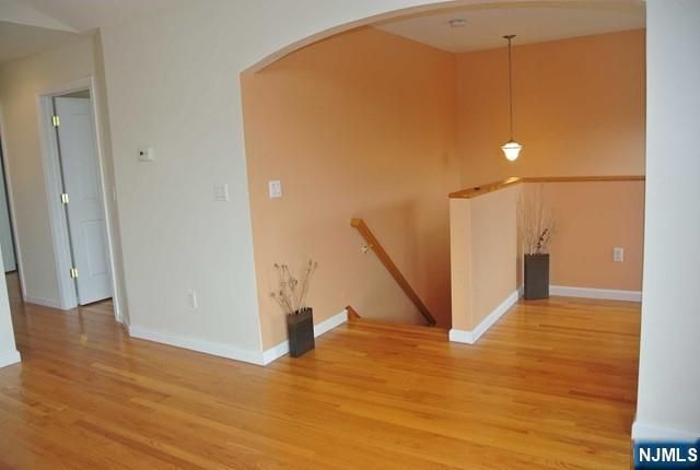 69 Summit Avenue 2, Elmwood Park, NJ 07407