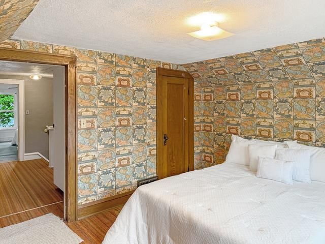 1127 W ELSIE STREET, Appleton, WI 54914
