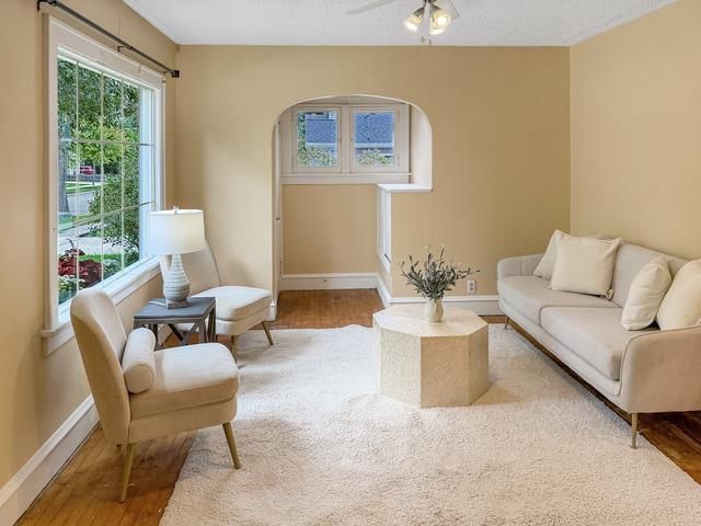 1127 W ELSIE STREET, Appleton, WI 54914