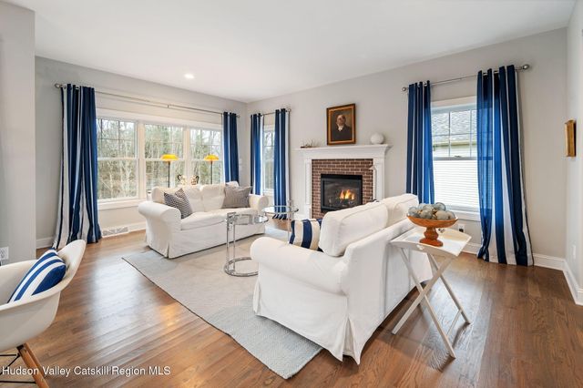 22 Edinburgh Court, New Scotland, NY 12159