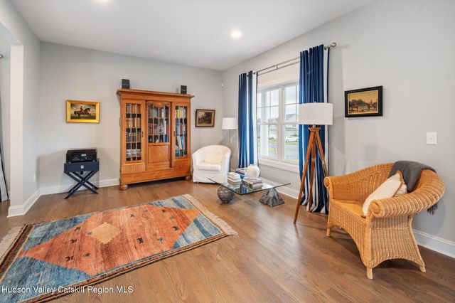 22 Edinburgh Court, New Scotland, NY 12159