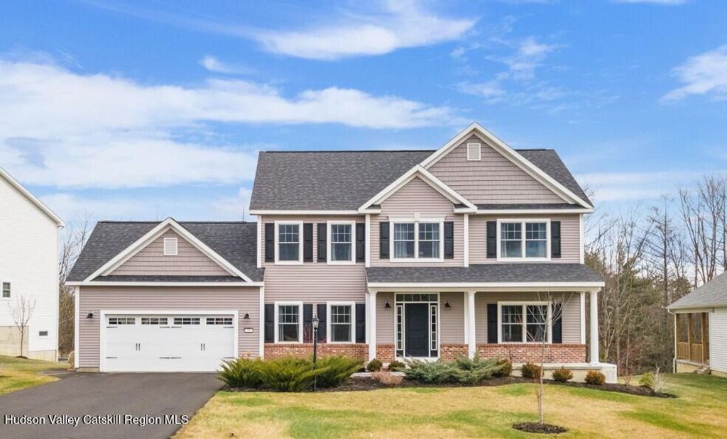 22 Edinburgh Court, New Scotland, NY 12159