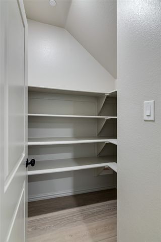 420 Parkside DR, Argyle, TX 76226