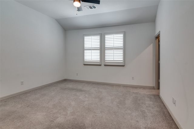 420 Parkside DR, Argyle, TX 76226