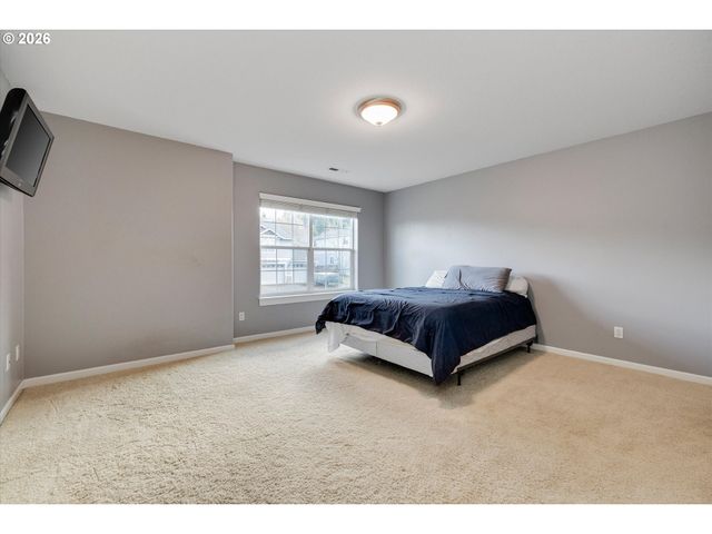 10847 Se ALEXANDER Dr, Happy Valley, OR 97086