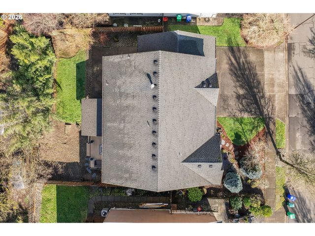 10847 Se ALEXANDER Dr, Happy Valley, OR 97086