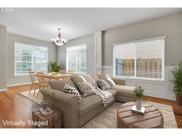 10847 Se ALEXANDER Dr, Happy Valley, OR 97086