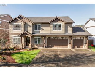 10847 Se ALEXANDER Dr, Happy Valley, OR 97086