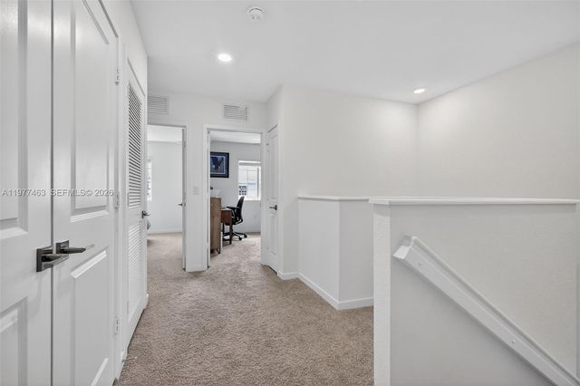 20868 NW 9th Path, Miami Gardens, FL 33169