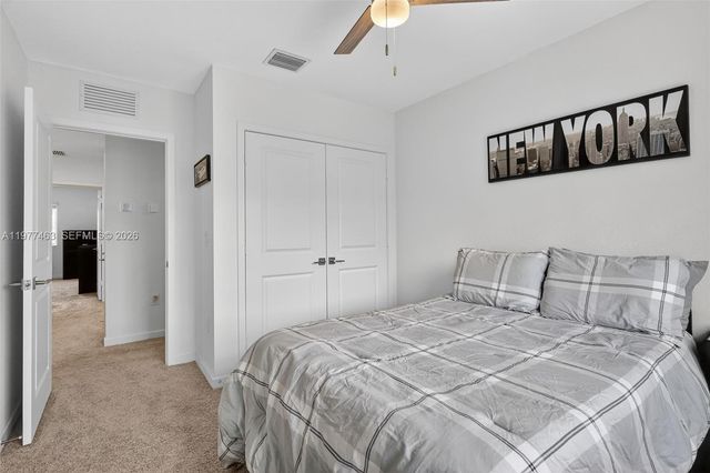 20868 NW 9th Path, Miami Gardens, FL 33169