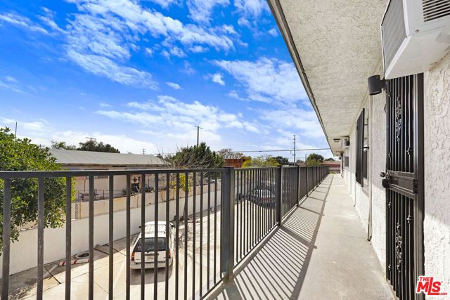 10028 San Fernando Road, Pacoima (los Angeles), CA 91331