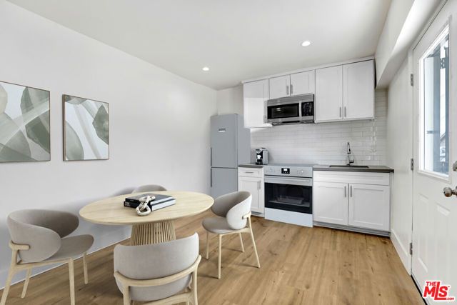 10028 San Fernando Road, Pacoima (los Angeles), CA 91331