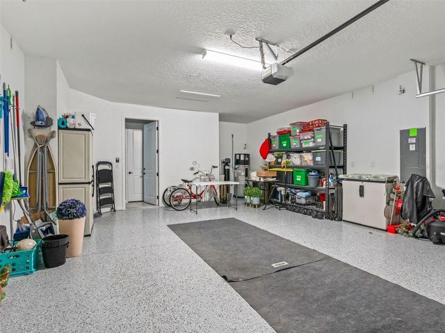 8764 SW 58TH STREET ROAD, Ocala, FL 34481