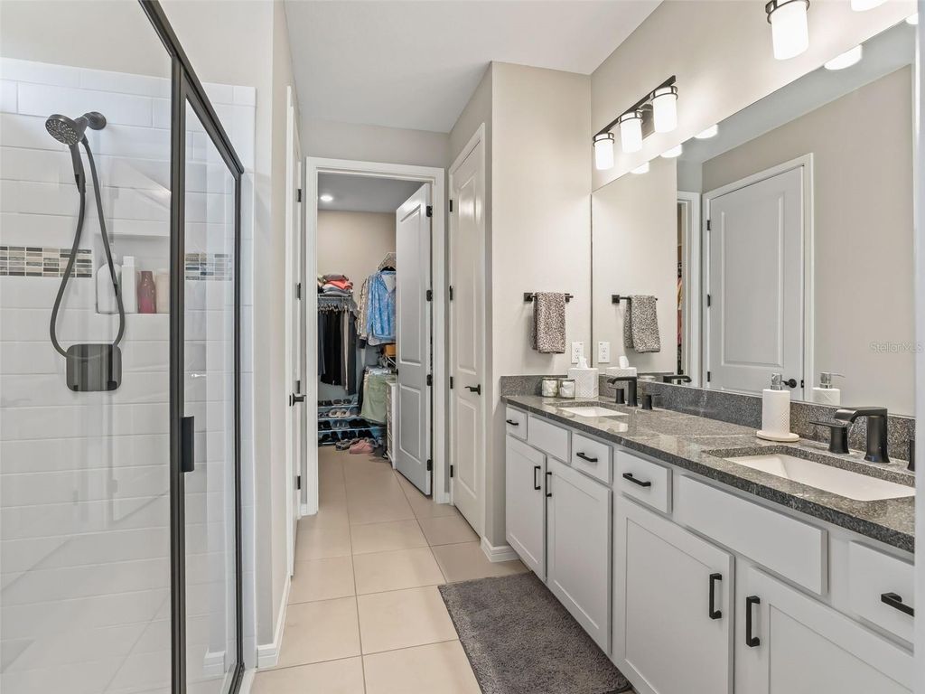 Image 24 of property listing at 8764 SW 58TH STREET ROAD, Ocala, FL 34481