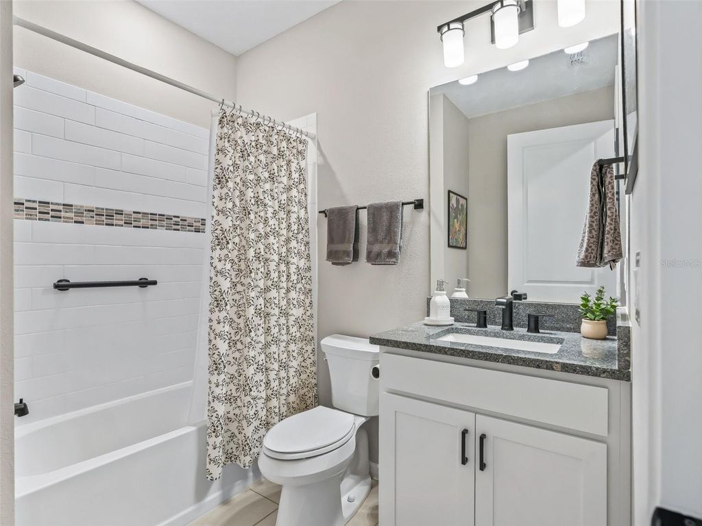 Image 29 of property listing at 8764 SW 58TH STREET ROAD, Ocala, FL 34481