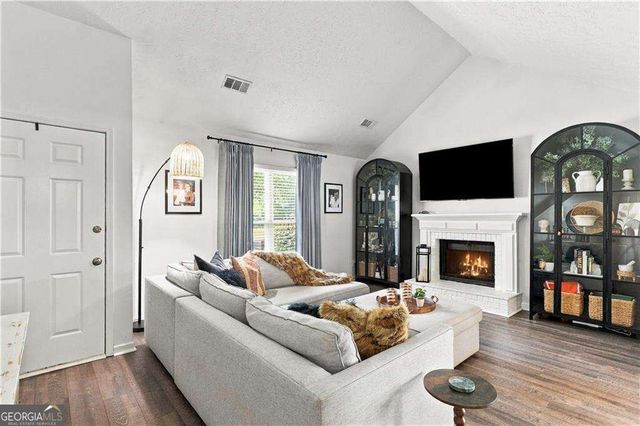 1280 Jamestowne Trail, Alpharetta, GA 30009