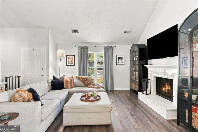 1280 Jamestowne Trail, Alpharetta, GA 30009