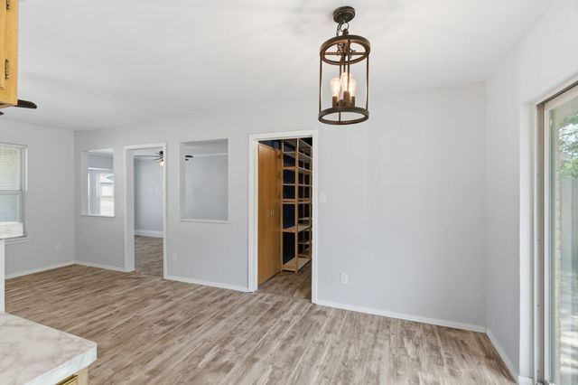 728 Lisa Lane, Cedar Hill, TX 75104