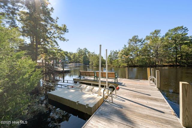 773 Creekway Circle SE, Bolivia, NC 28422