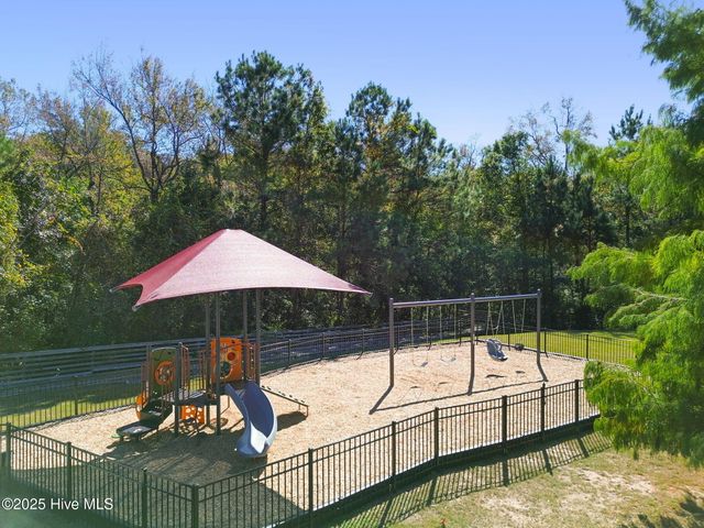 773 Creekway Circle SE, Bolivia, NC 28422