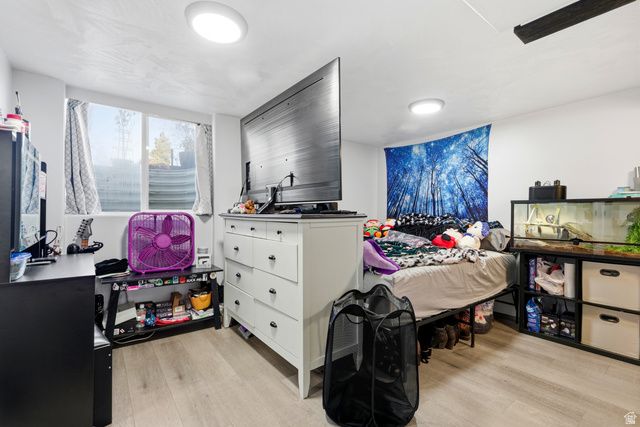 1715 N ALDER ST, Layton, UT 84041