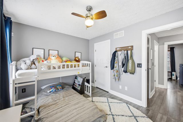 772 Old Forest Court, Columbus, OH 43230