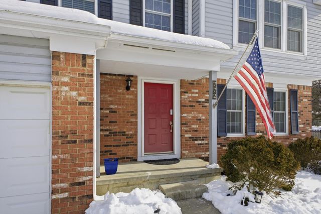 772 Old Forest Court, Columbus, OH 43230