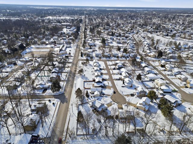 772 Old Forest Court, Columbus, OH 43230