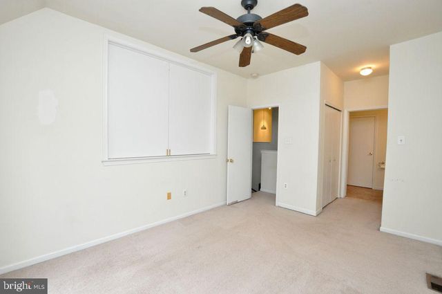 28 BRIDGEWATER DR, Marlton, NJ 08053