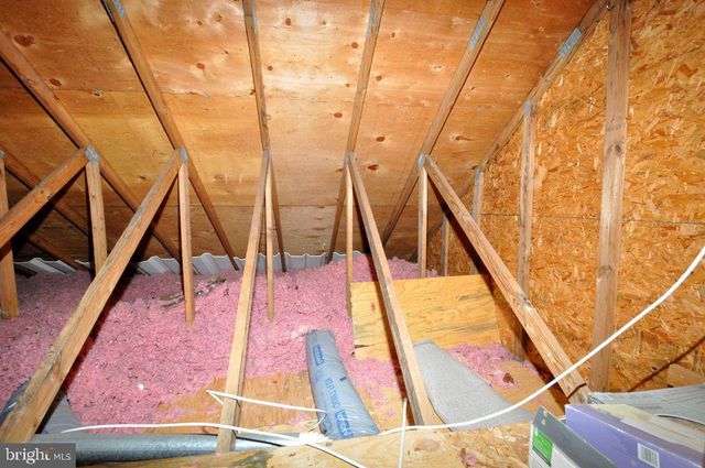 28 BRIDGEWATER DR, Marlton, NJ 08053