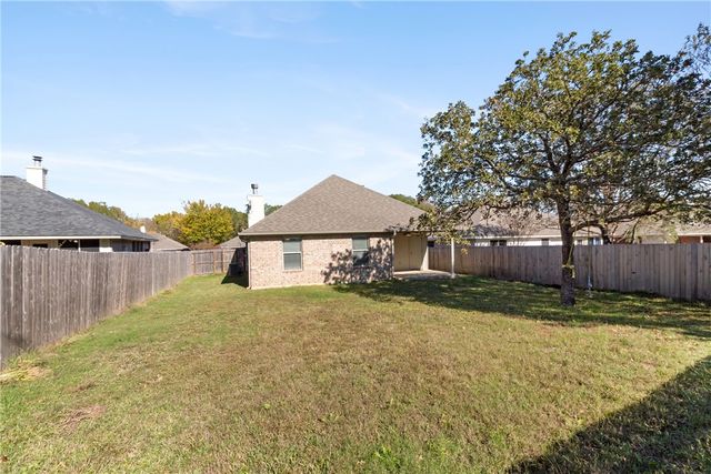 2402 Pleasant Rose Circle, Bryan, TX 77808