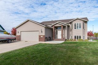1522 Baywood Drive, West Fargo, ND 58078