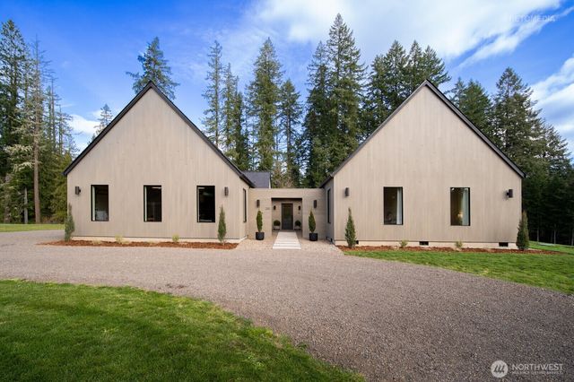 210 Eagle Court, Woodland, WA 98674