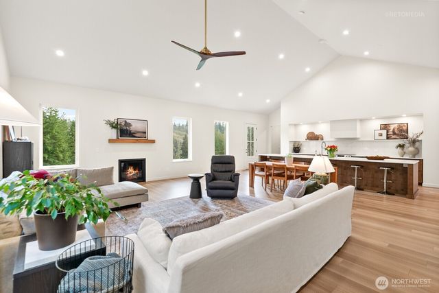 210 Eagle Court, Woodland, WA 98674