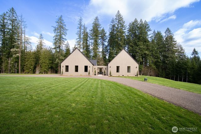 210 Eagle Court, Woodland, WA 98674