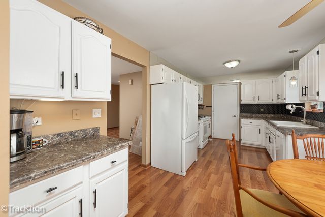 20838 W Peppertree Court, Plainfield, IL 60544