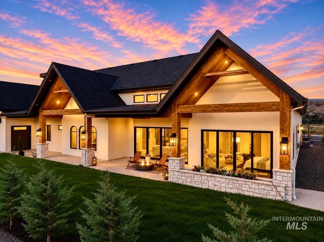 4610 N Accipiter Pl., Boise, ID 83703